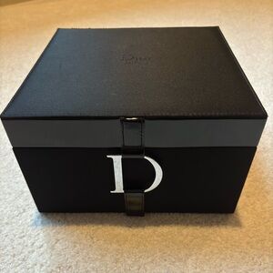 Dior Box